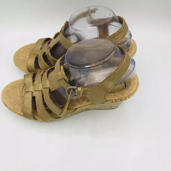 BOC Sandals Womens Size 10 Gold Born Concept Leather Buckle Cork Wedge Shoes - Picture 6 of 13